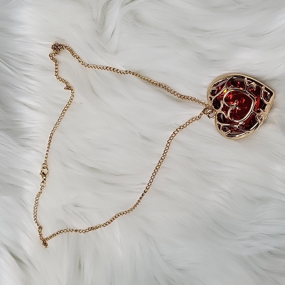 Legend of Zelda heart necklace NWT cosplay anime video game
